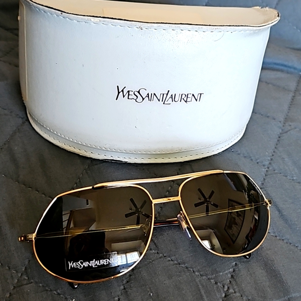 Yves saint laurent